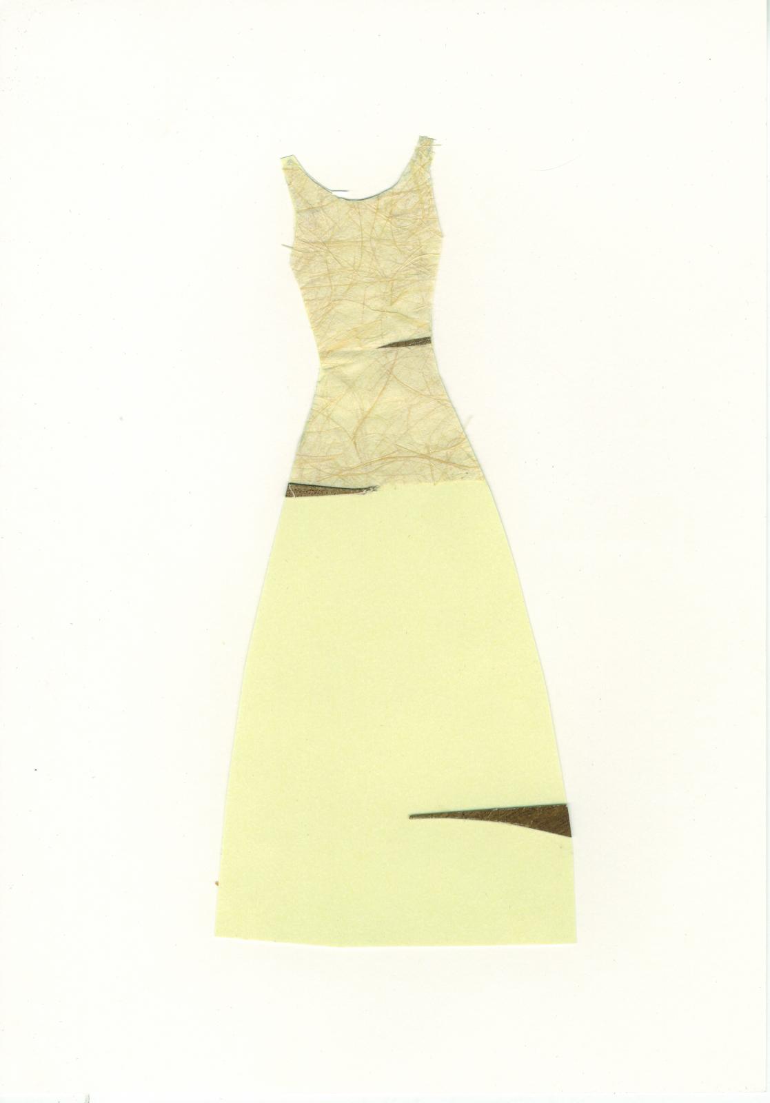 Diseño 13. Vestido beige realizado en collage con diferentes tipos de papel y cartón sobre fondo blanco.