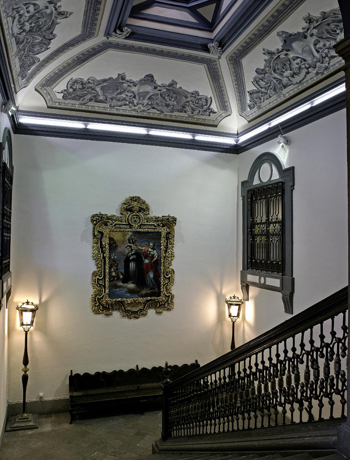 Bóveda de la escalera principal del Palacio de las Columnas