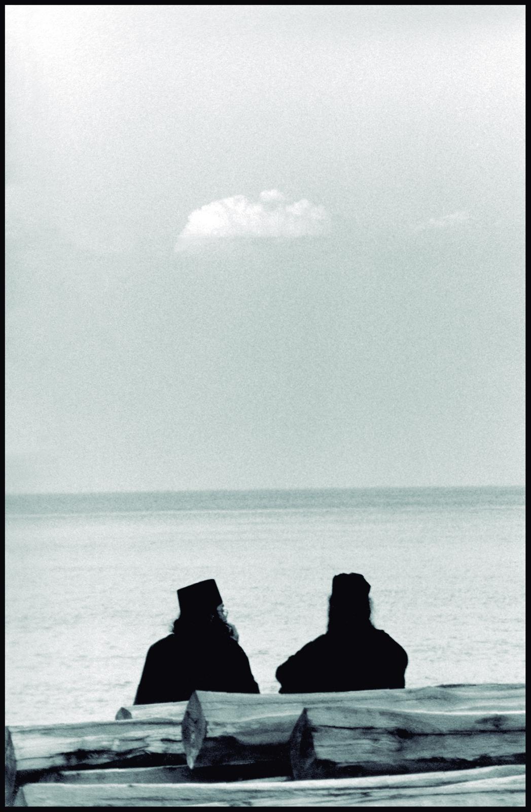 Reflexión frente al mar. Monasterio de Iviron. Viaje al Monte Athos