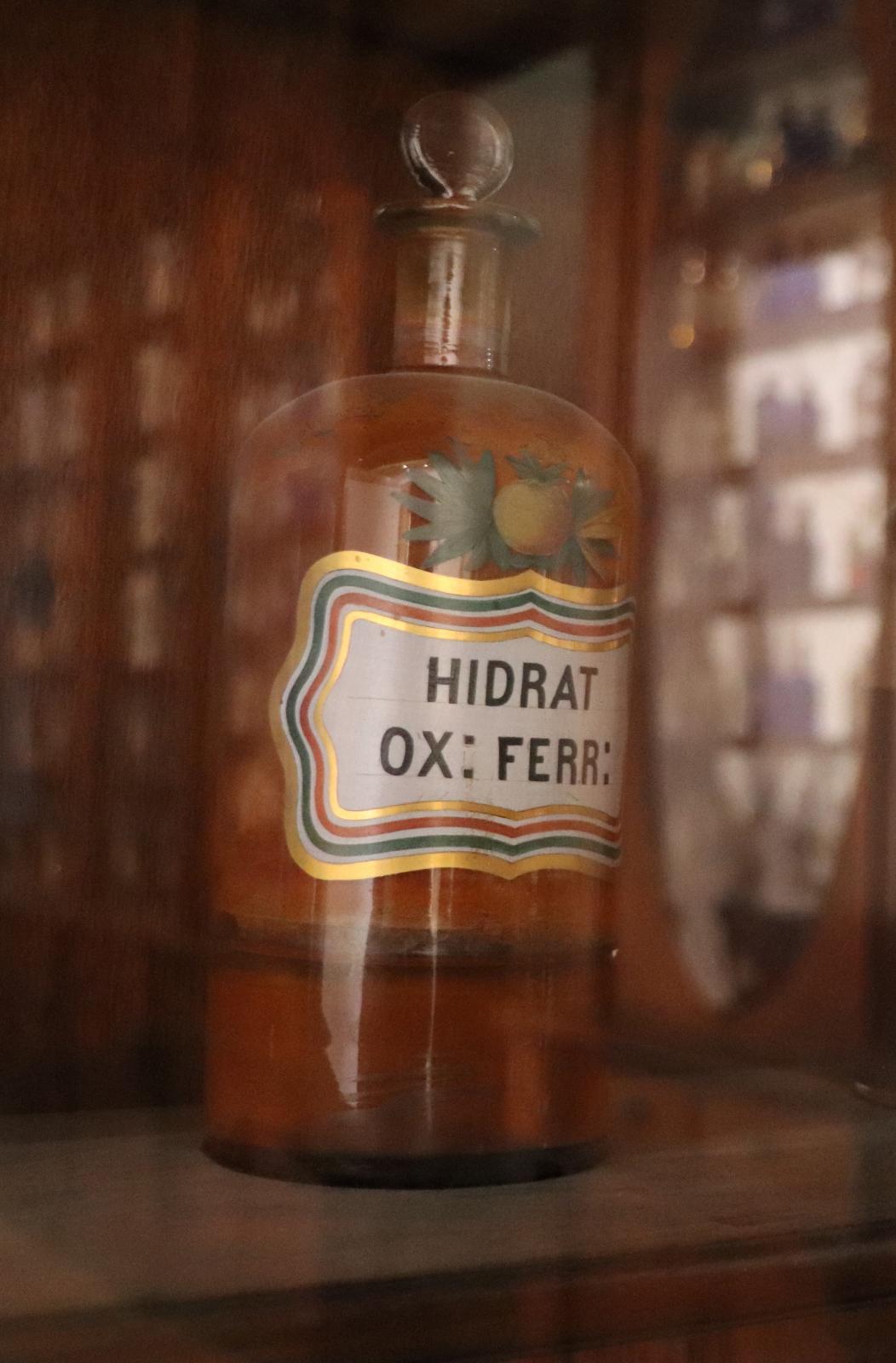 Frasco de vidrio de Hidrat. Ox. Ferr.