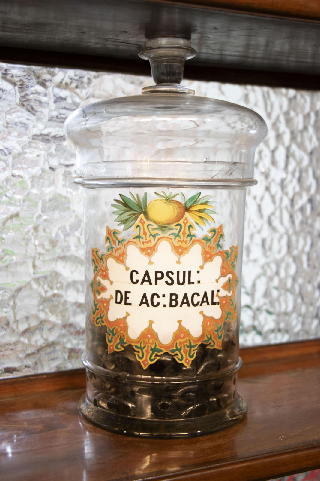 Albarelo de vidrio Capsula de aceite de bacalao