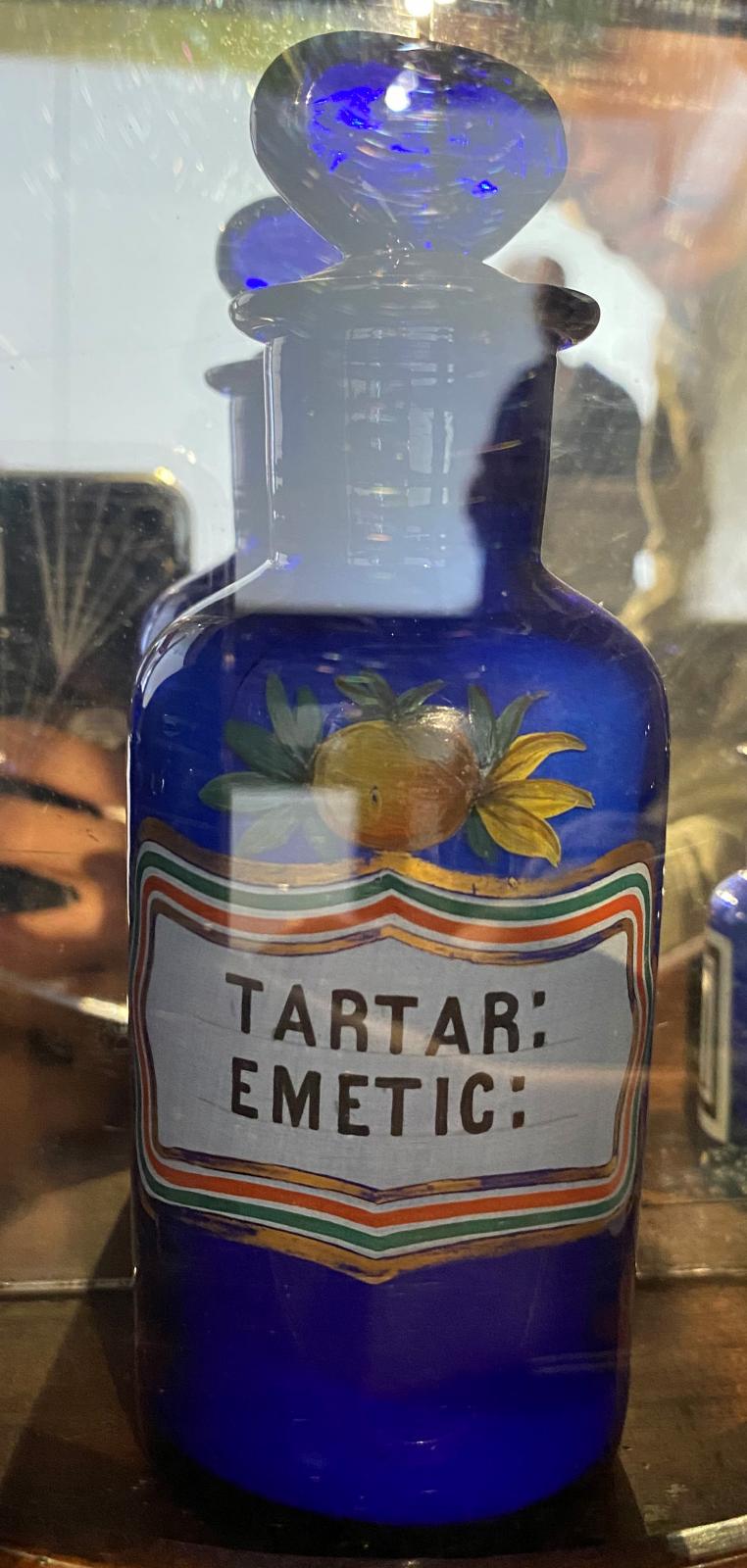 Frasco de vidrio pequeño azul de tartar: emetic: